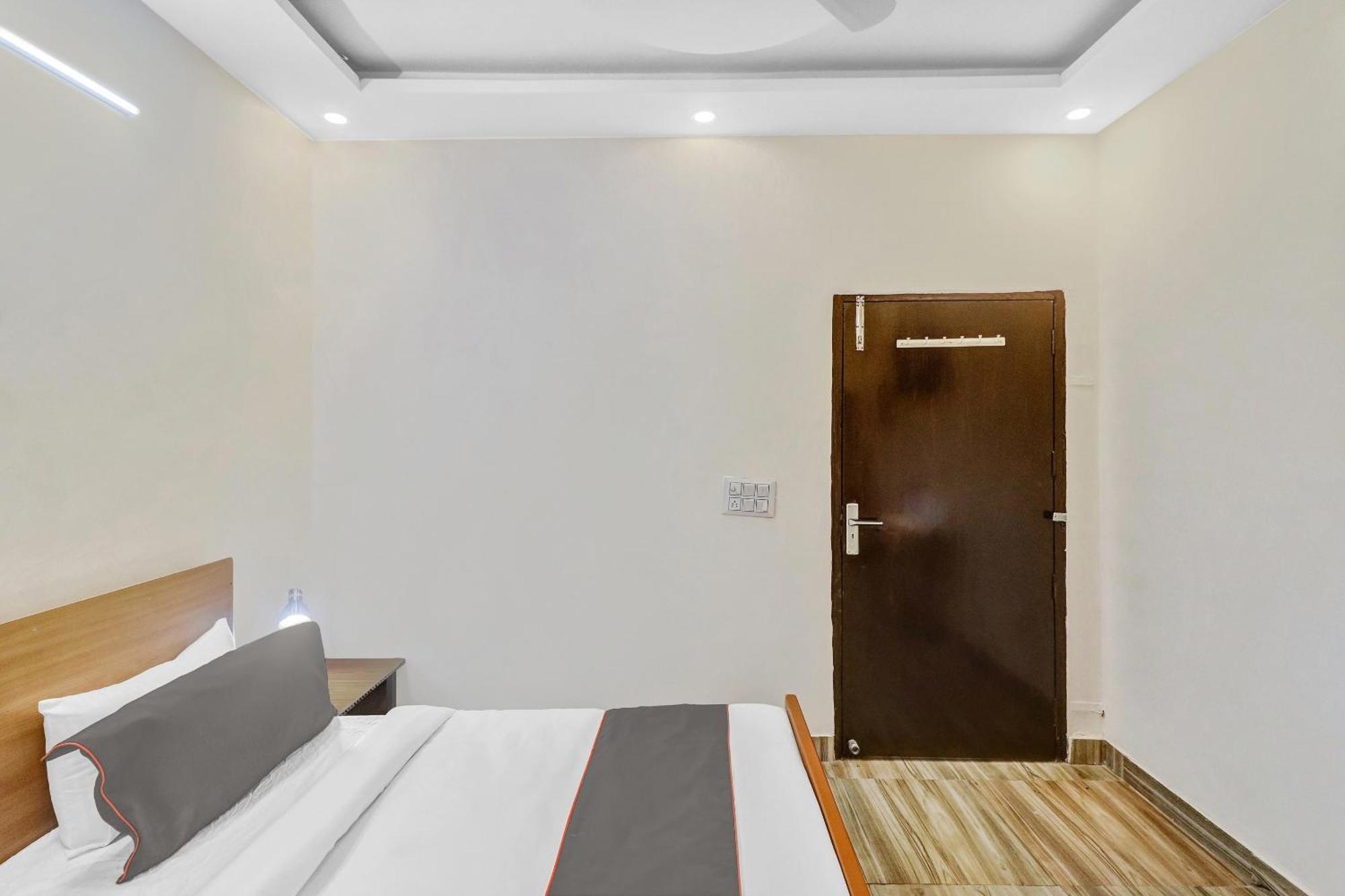 Super Capital O Moody Inn เดลี ภายนอก รูปภาพ