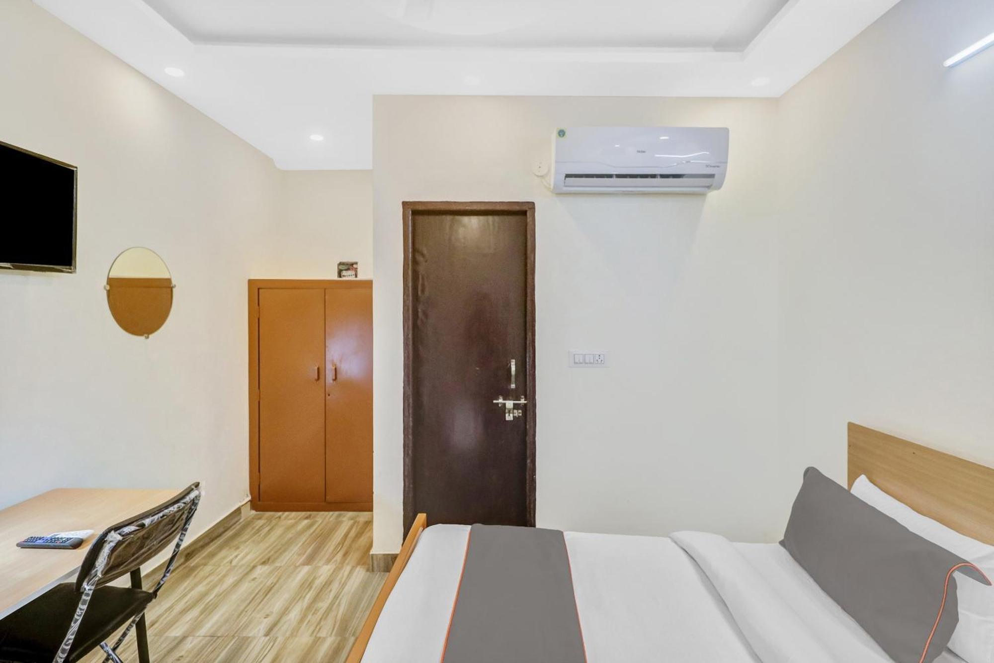 Super Capital O Moody Inn เดลี ภายนอก รูปภาพ